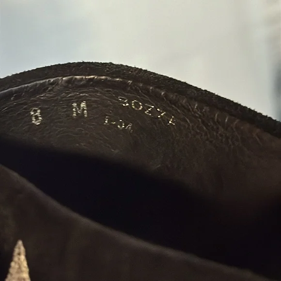 Black and White Embroidered Women's Heeled Mules. Size 8 M - Picture 10 of 10